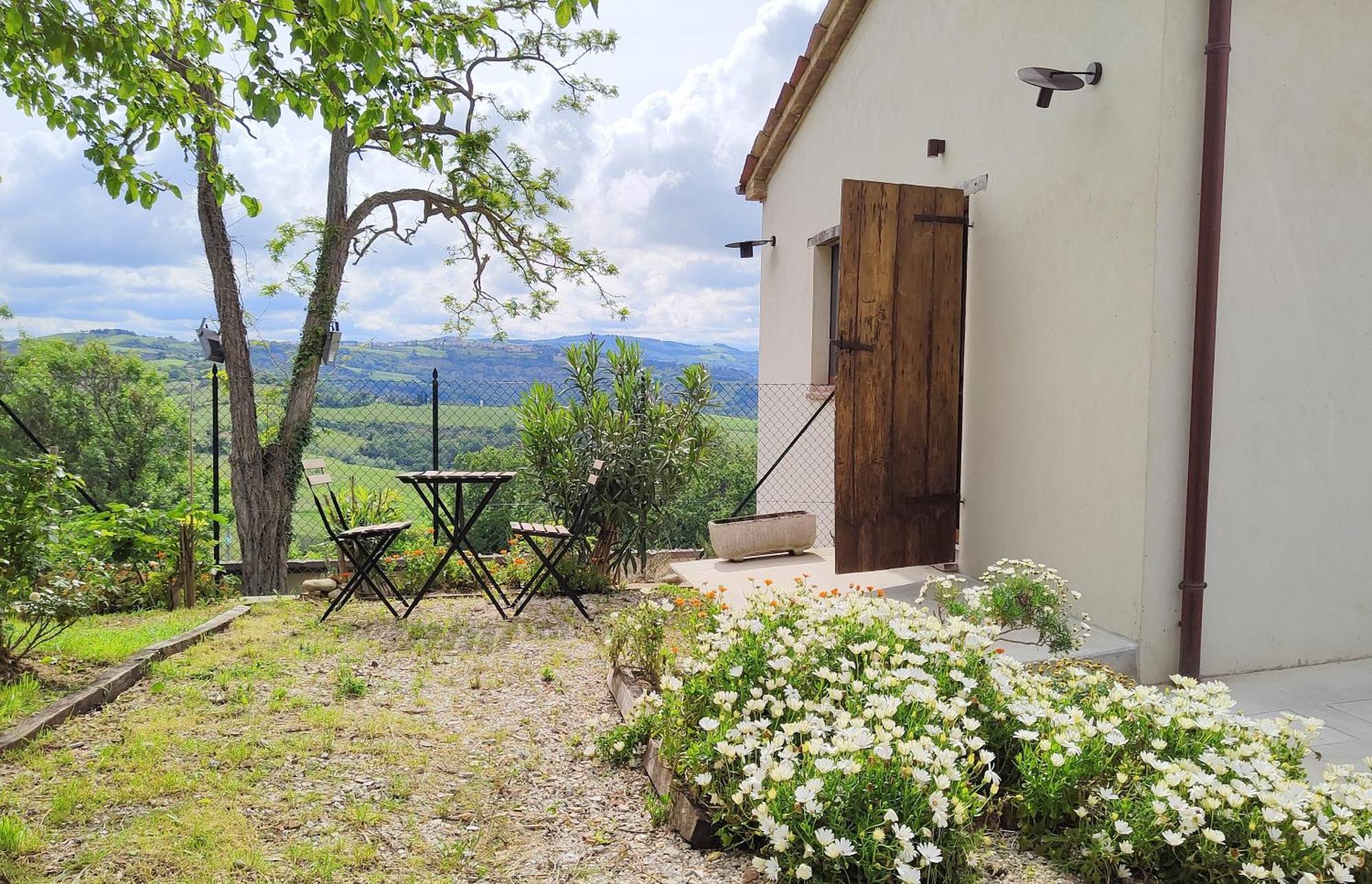 Willa Borgo Calbianco - Private House With Pool & Airco Cerreto Castello Zewnętrze zdjęcie