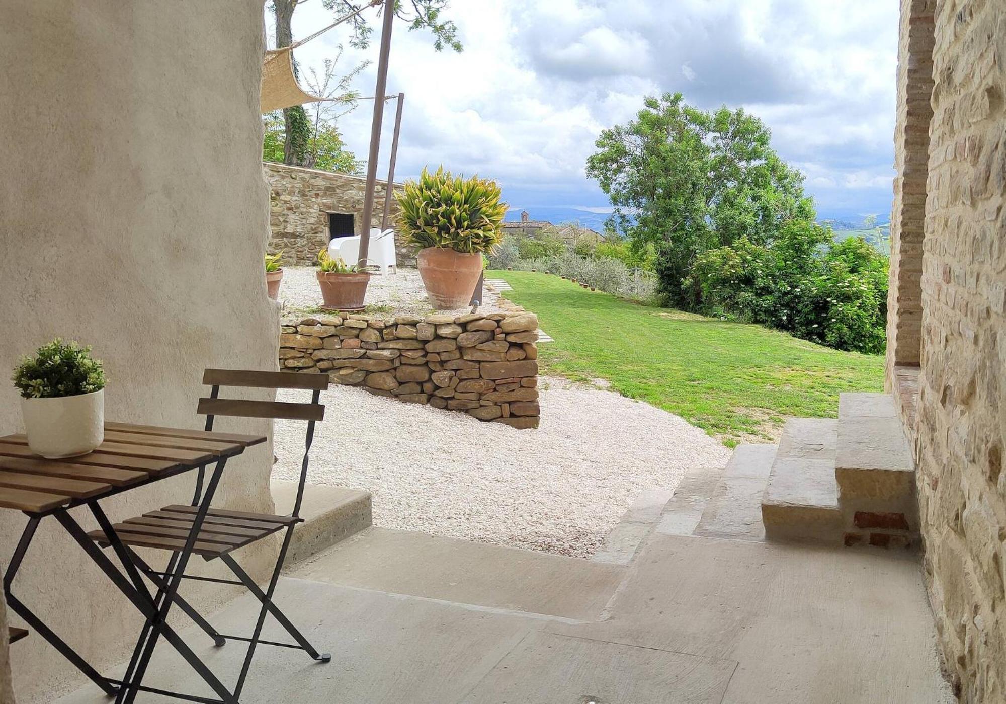 Willa Borgo Calbianco - Private House With Pool & Airco Cerreto Castello Zewnętrze zdjęcie