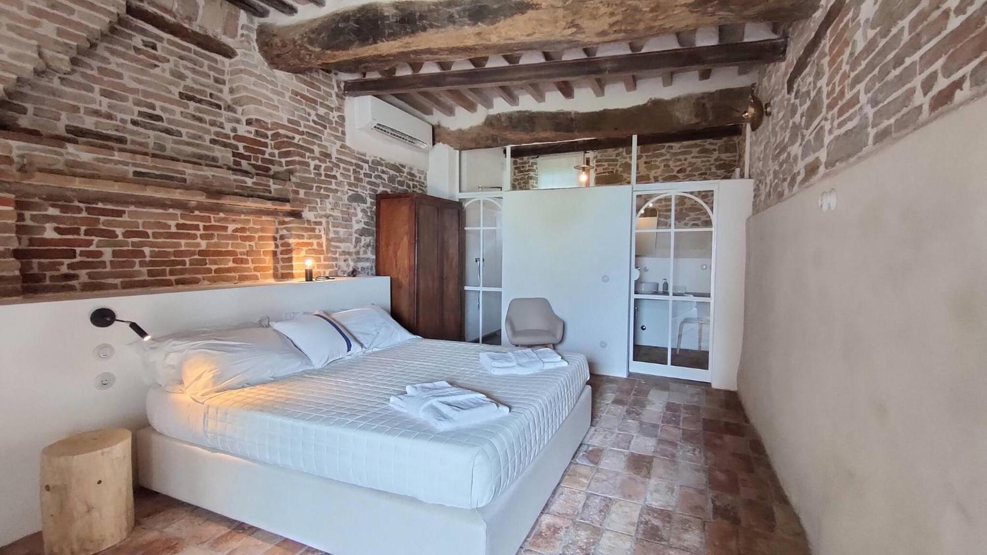 Willa Borgo Calbianco - Private House With Pool & Airco Cerreto Castello Zewnętrze zdjęcie