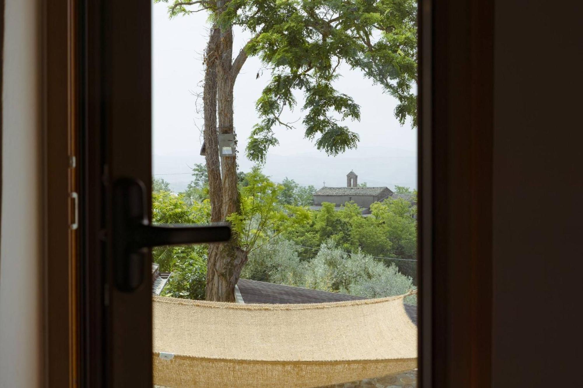 Willa Borgo Calbianco - Private House With Pool & Airco Cerreto Castello Zewnętrze zdjęcie