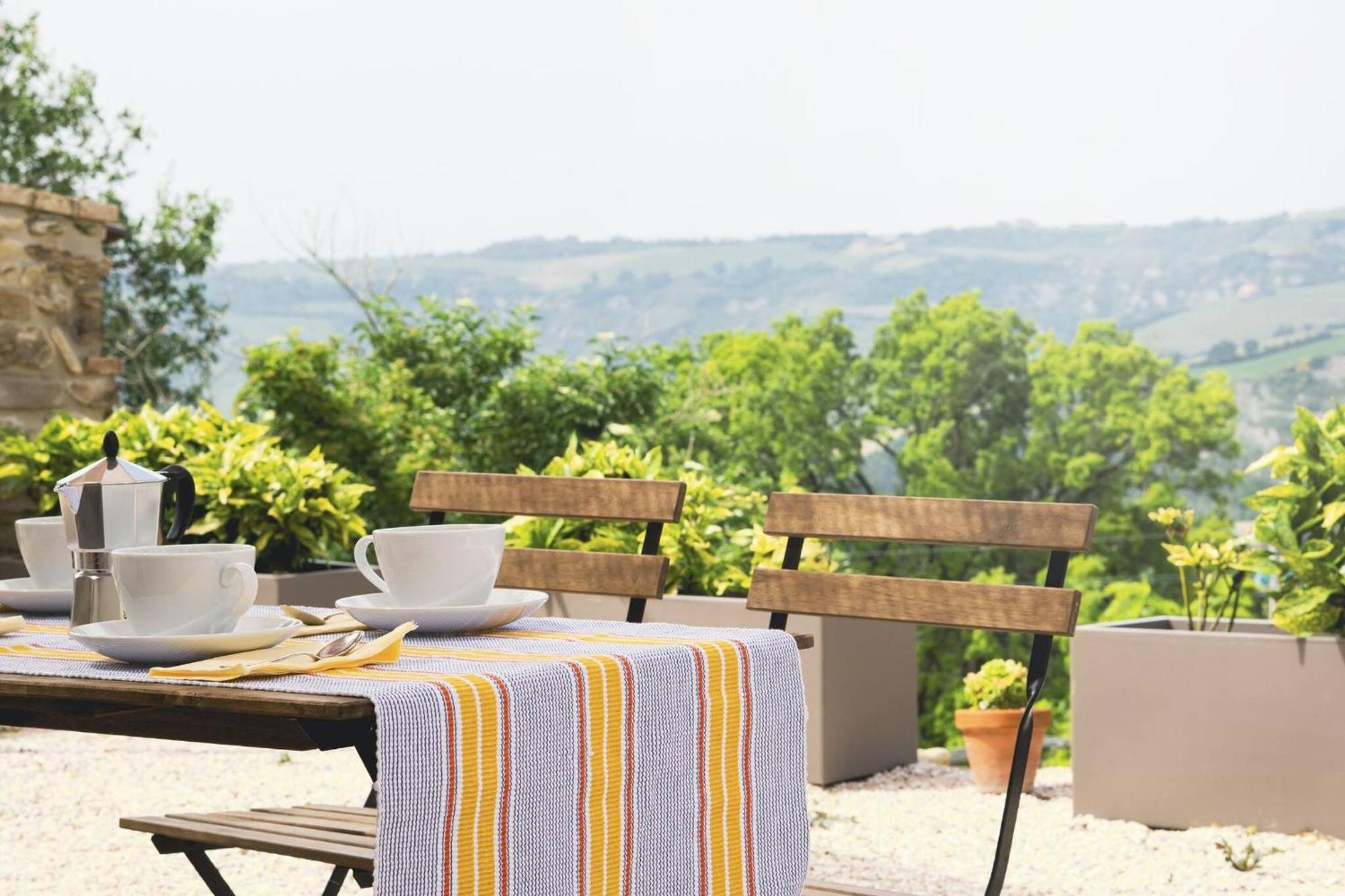 Willa Borgo Calbianco - Private House With Pool & Airco Cerreto Castello Zewnętrze zdjęcie